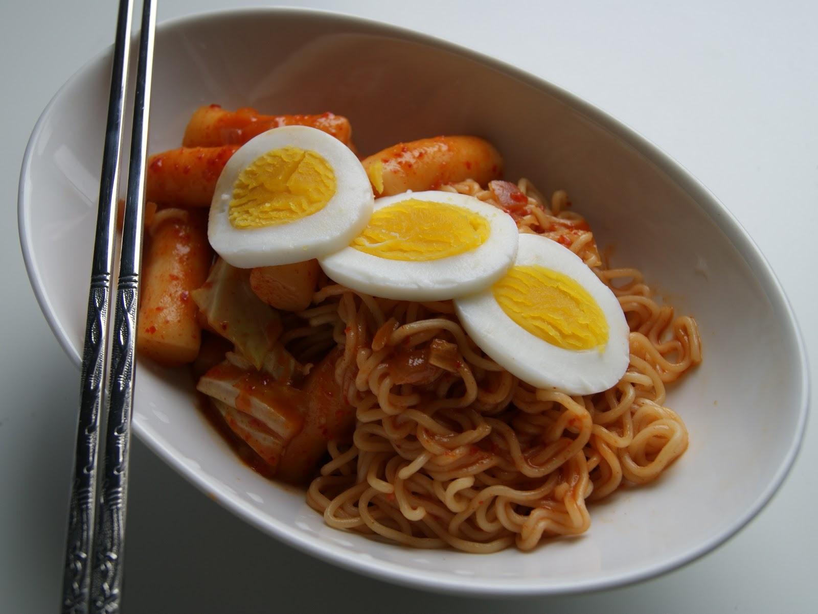 「スイーツの記憶」 「라면+떡볶이=라볶이」Spicy Korean Rice Cake & Ramen