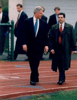 President Clinton and SAIC Lew Merletti