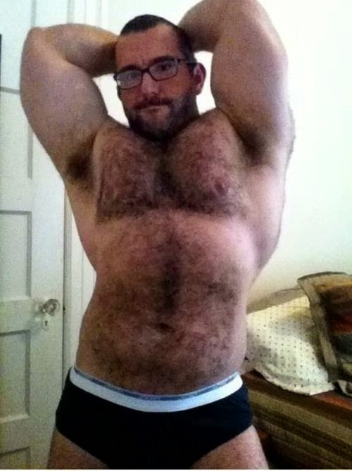 волосатые мужики ебутся. крупный волосатый мужчина. очень волосатый мужчина. очень волосатый мужчина. волосатый армянин.