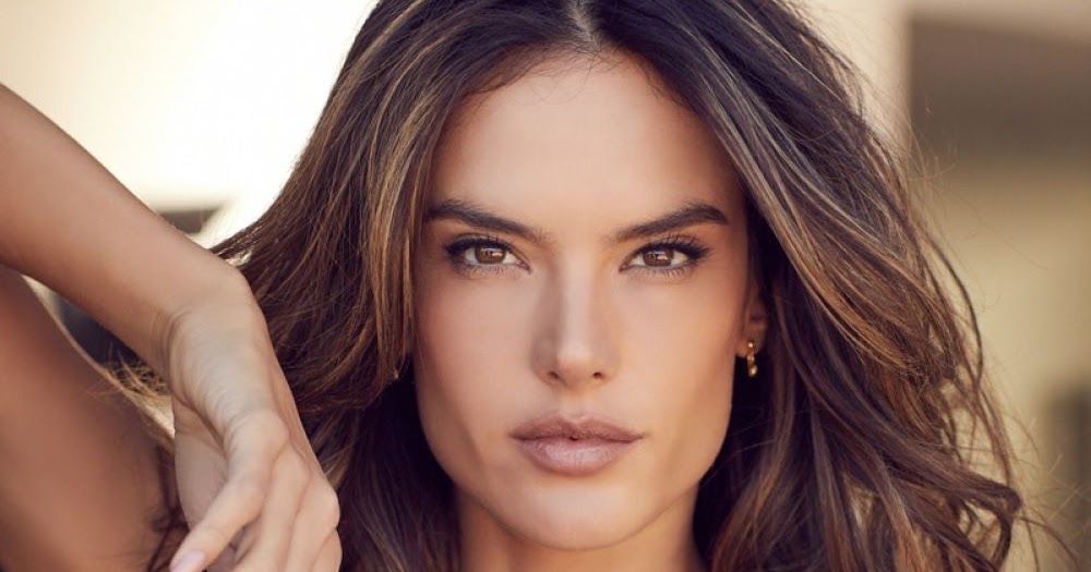 Sexy Celebrity Babes: Alessandra Ambrosio for Lascana’s Spring-Summer