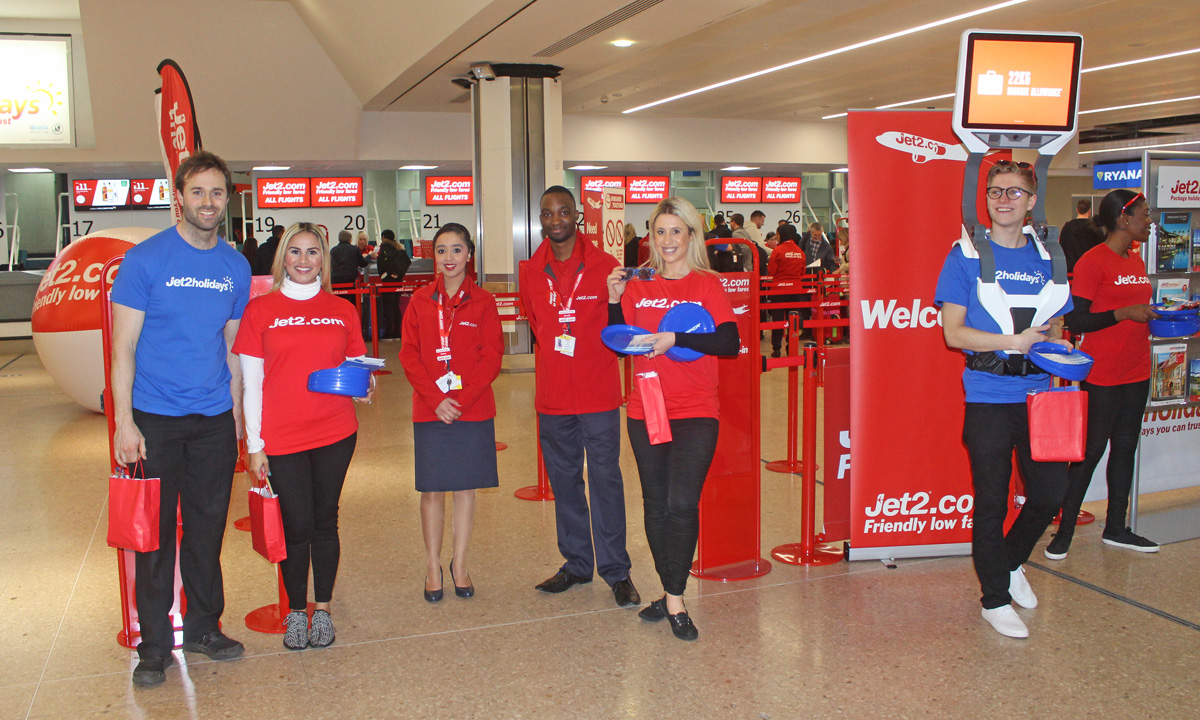 Birmingham Airport Photo Blog Jet2 and Jet2holidays celebrate the