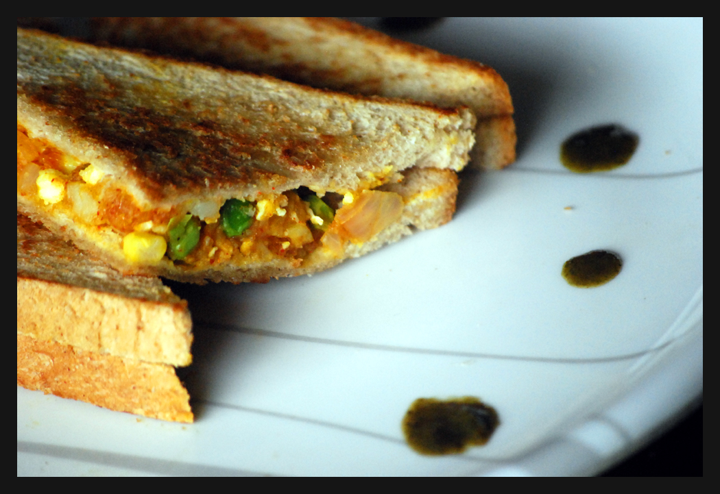 Roz Ka Khana Corn, Peas and Potato Sandwich