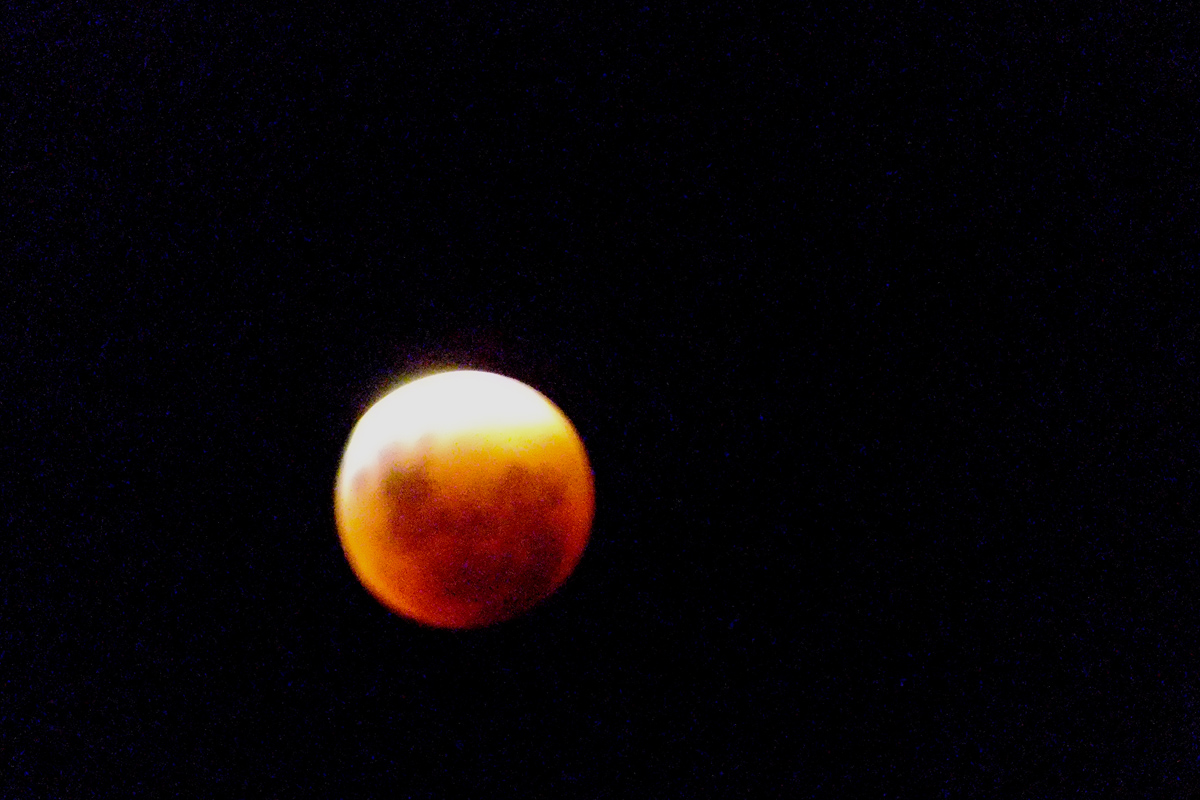 As melhores fotos do Eclipse Lunar Total de 27 de setembro de 2015 ...