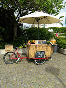 A street food stall hawker in Copenhagen.