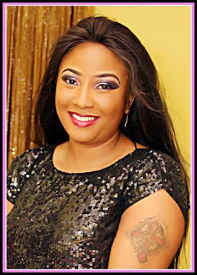 Temitope Osoba release sexy photos as she turns a year 