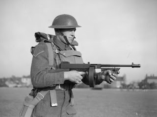 [Imagen: Corporal%252C_East_Surrey_Regiment_1940%...1928a1.jpg]