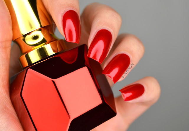 Rouge Louboutin Metalissime Swatch