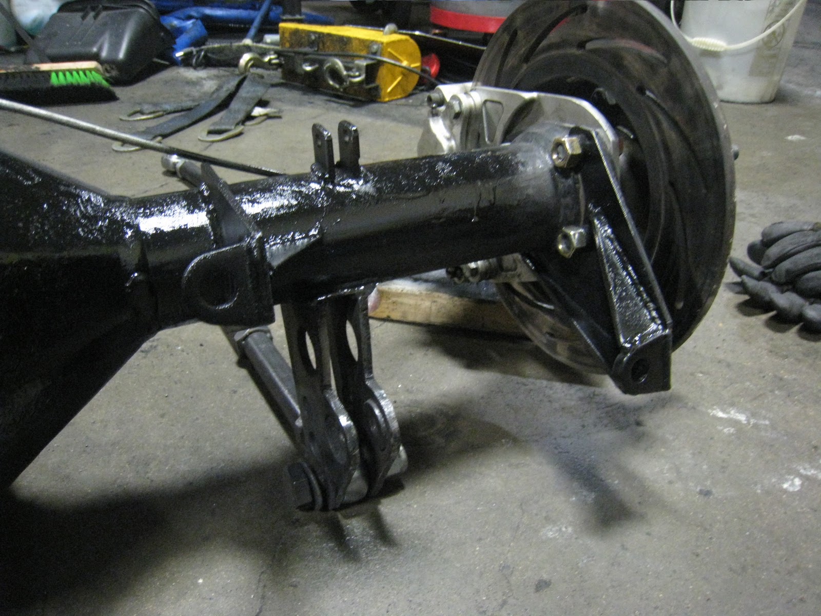 V8 Powered MGBGT Complete redesign of rear suspension