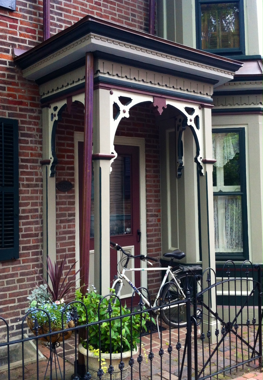 Knickerbocker Style & Design: Porches, Piazzas, and Verandas