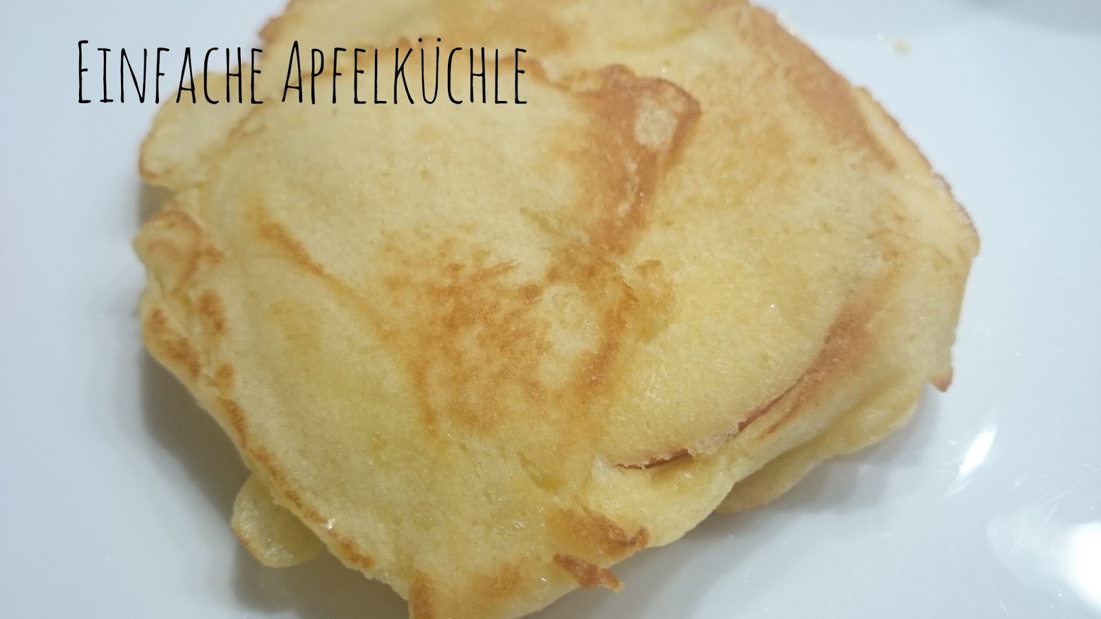 Lucciola: [Rezept] Einfache Apfelküchle // Recipe Simple Apple Pancakes