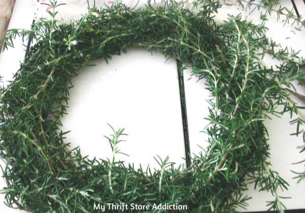 Fresh rosemary wreath tutorial