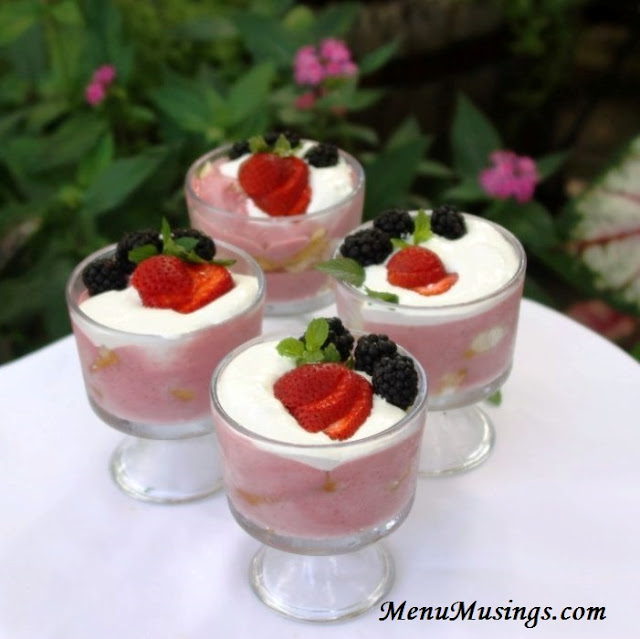 Menu Musings of a Modern American Mom Strawberry Float Cake Trifles