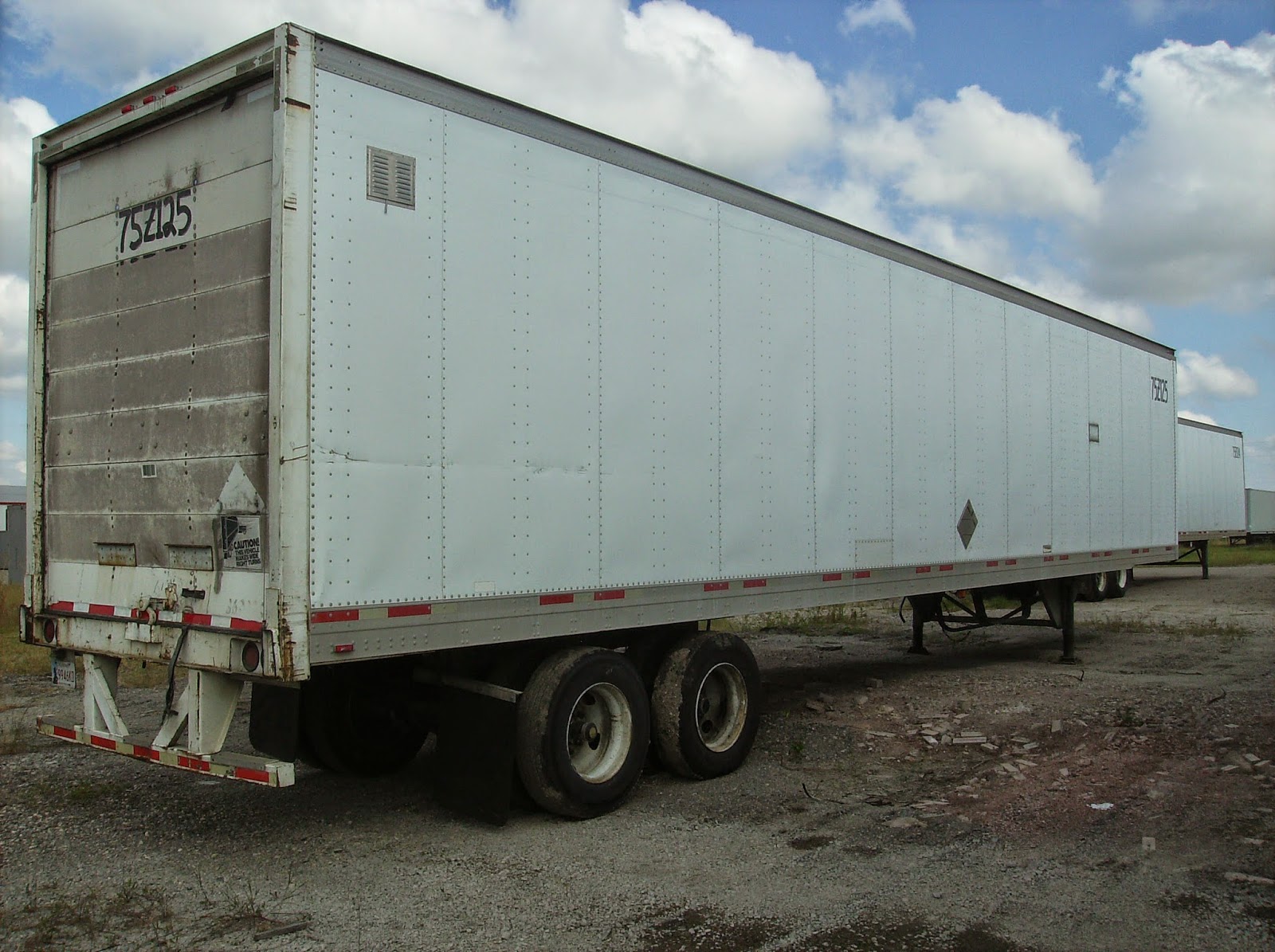 NEED TO BUY 48' dry vans