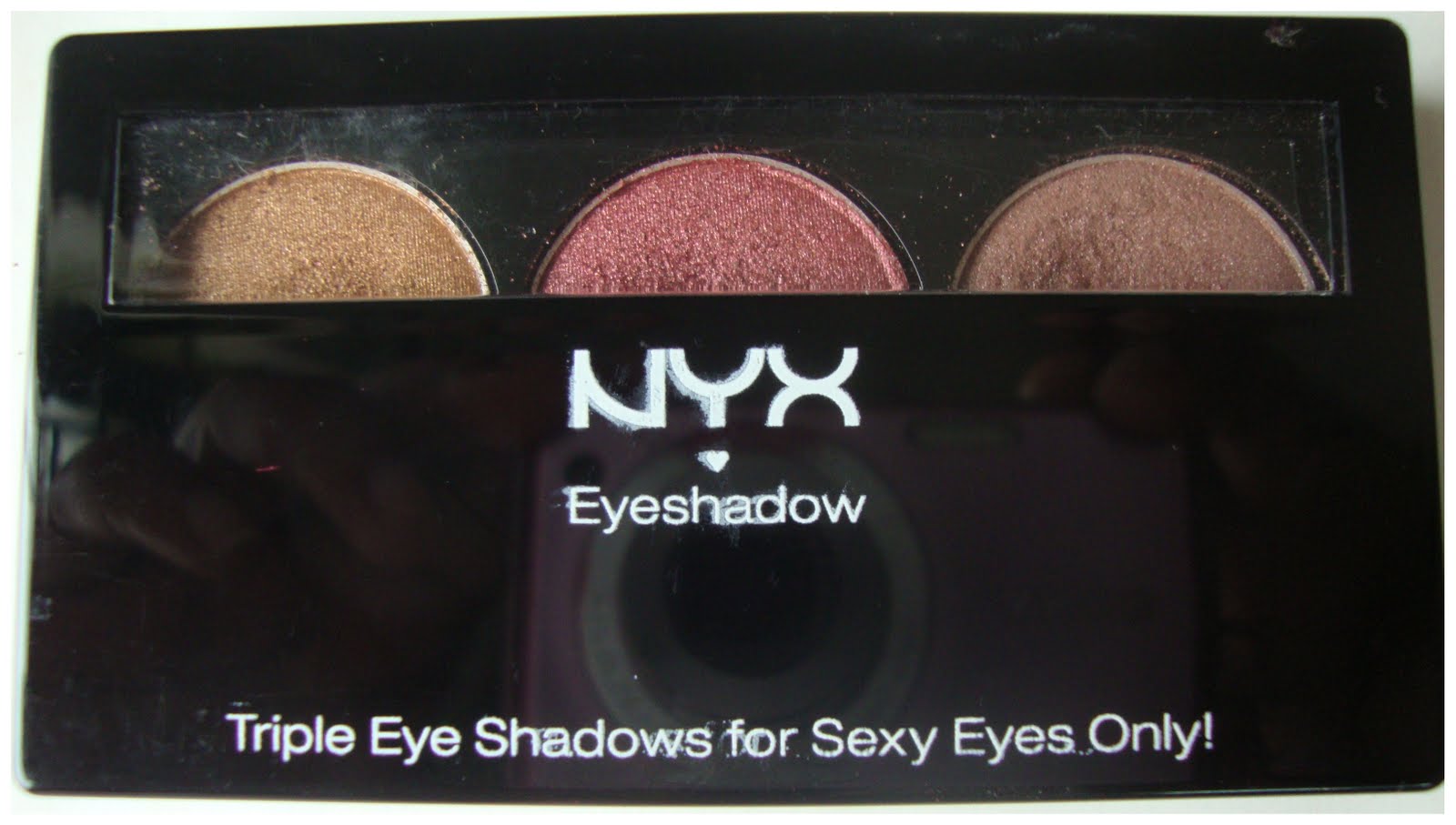 Makeup Mantra Indian Beauty blog NYX Eyeshadow Trio in Golden/Rust
