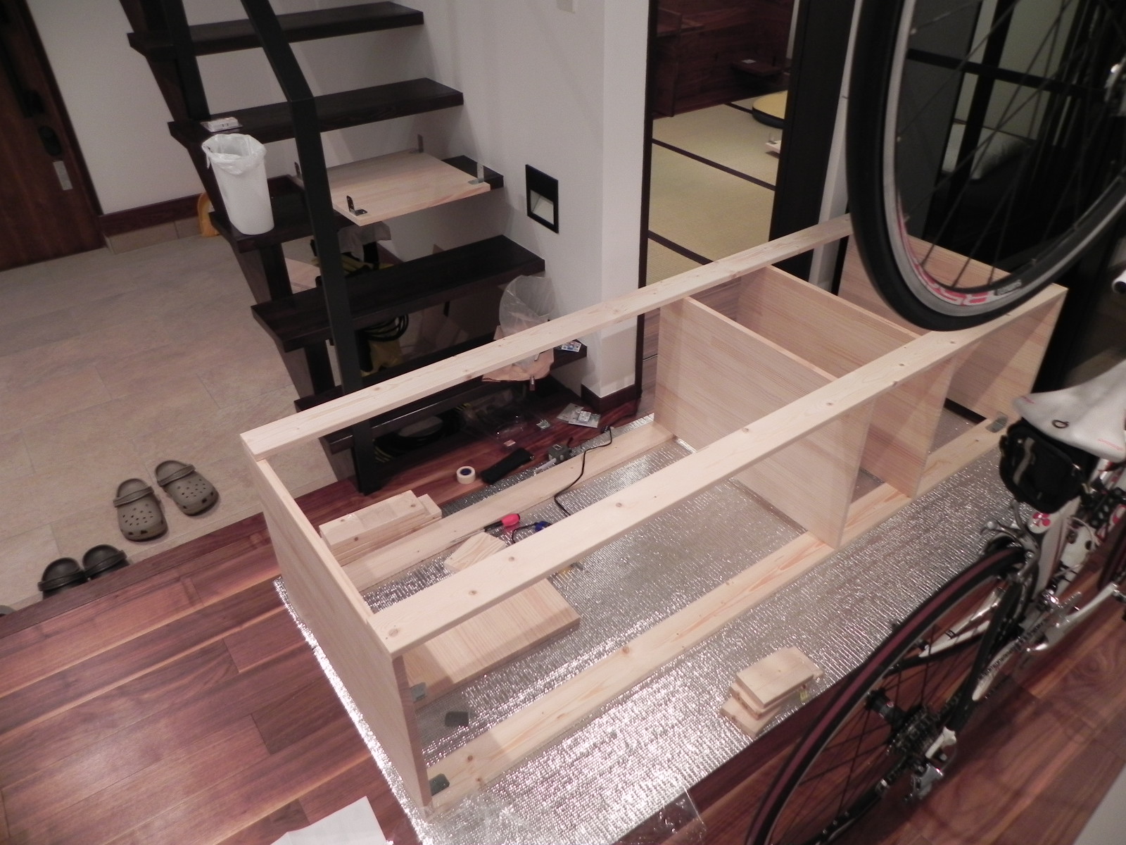 設計士と建てる家づくり パントリーに棚を作りました。