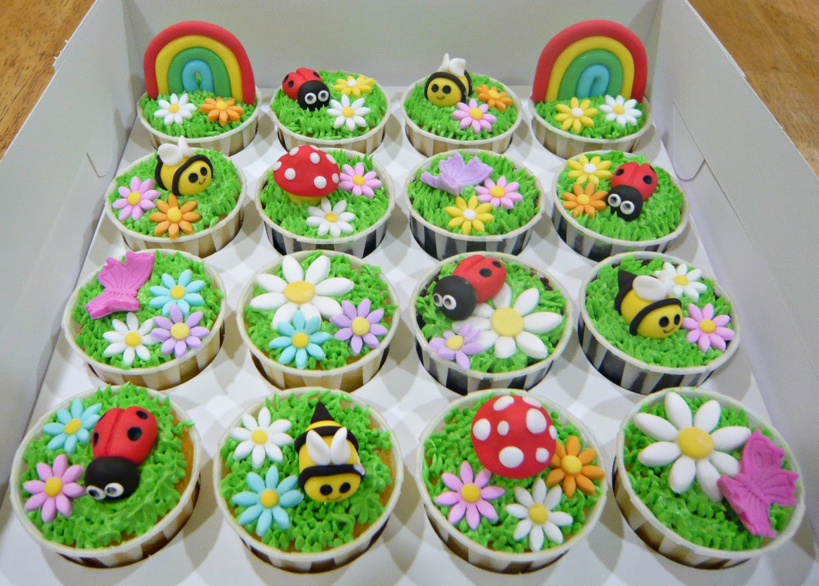 Jenn Cupcakes & Muffins Garden Theme Cupcakes