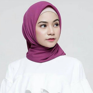 Poton Square Hijab Poton Square Hijab trend terkini