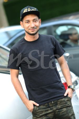 IbuBapa Kekuatan Zizan Razak Harungi Kontroversi