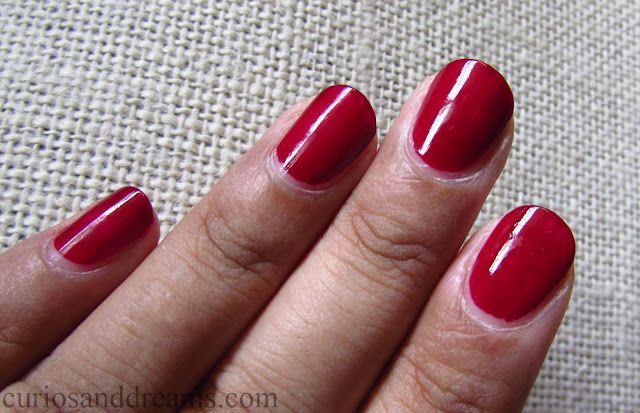 Maybelline SuperStay Gel Polish review, Maybelline SuperStay Gel Polish Midnight Red review