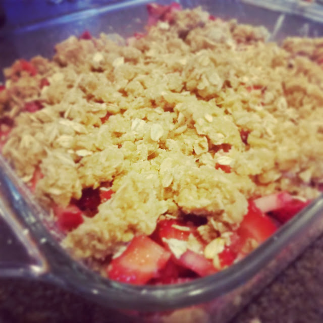 Kitchen Curiosities and more... Strawberry Rhubarb Crisp Bars from the