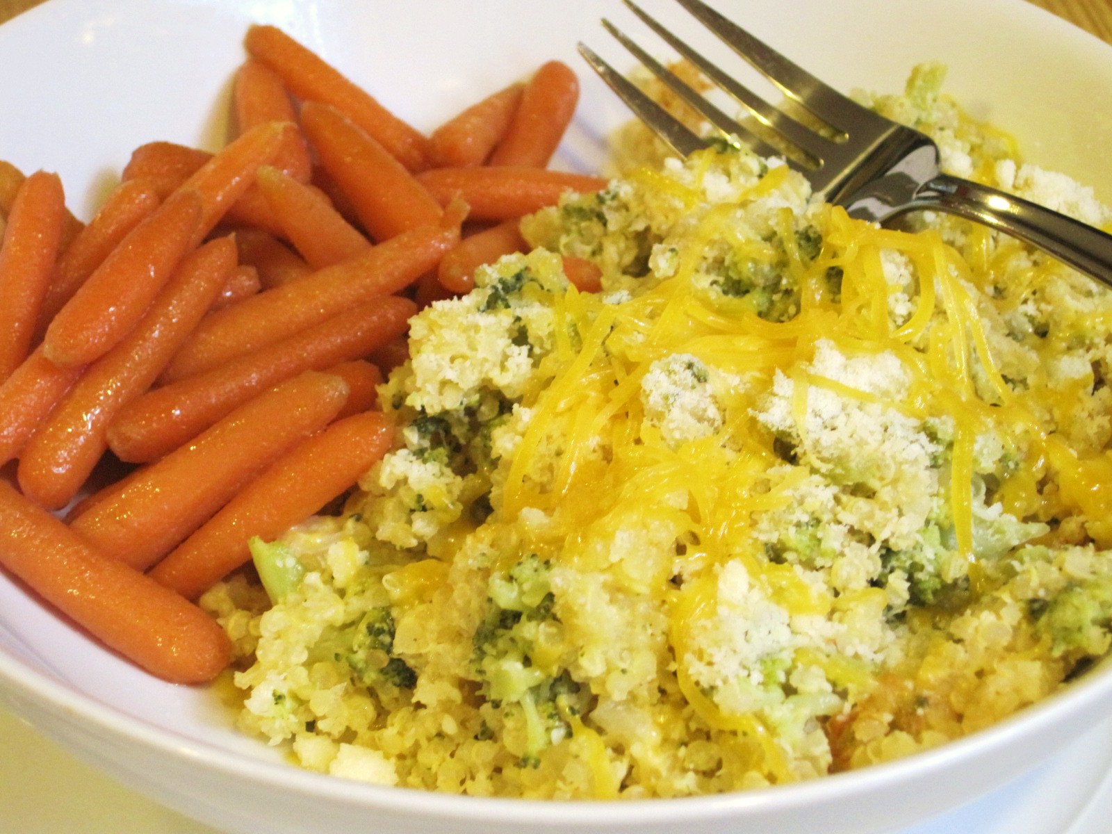 A Nickel's Worth of News Cheesy Broccoli Quinoa Bake