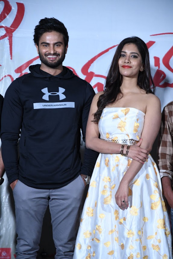 Nabha Natesh at Nannu Dochukunduvate movie Success Meet