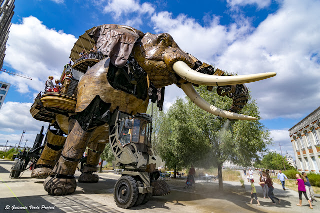 Gran Elefante de las Máquinas de la Isla - Nantes, Francia por El Guisante Verde Project