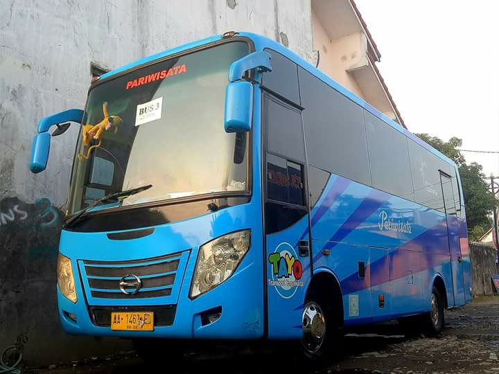 Jelajahi Thailand dengan Nyaman: Panduan Lengkap Sewa Bus Pariwisata