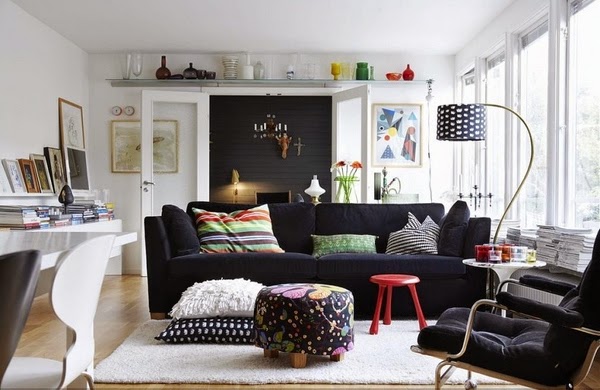 Decorate New House with Art