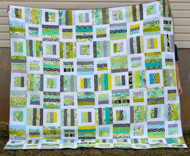 http://sewinsomethin.blogspot.com/2015/04/finished-korinas-radio-way-wedding-quilt.html