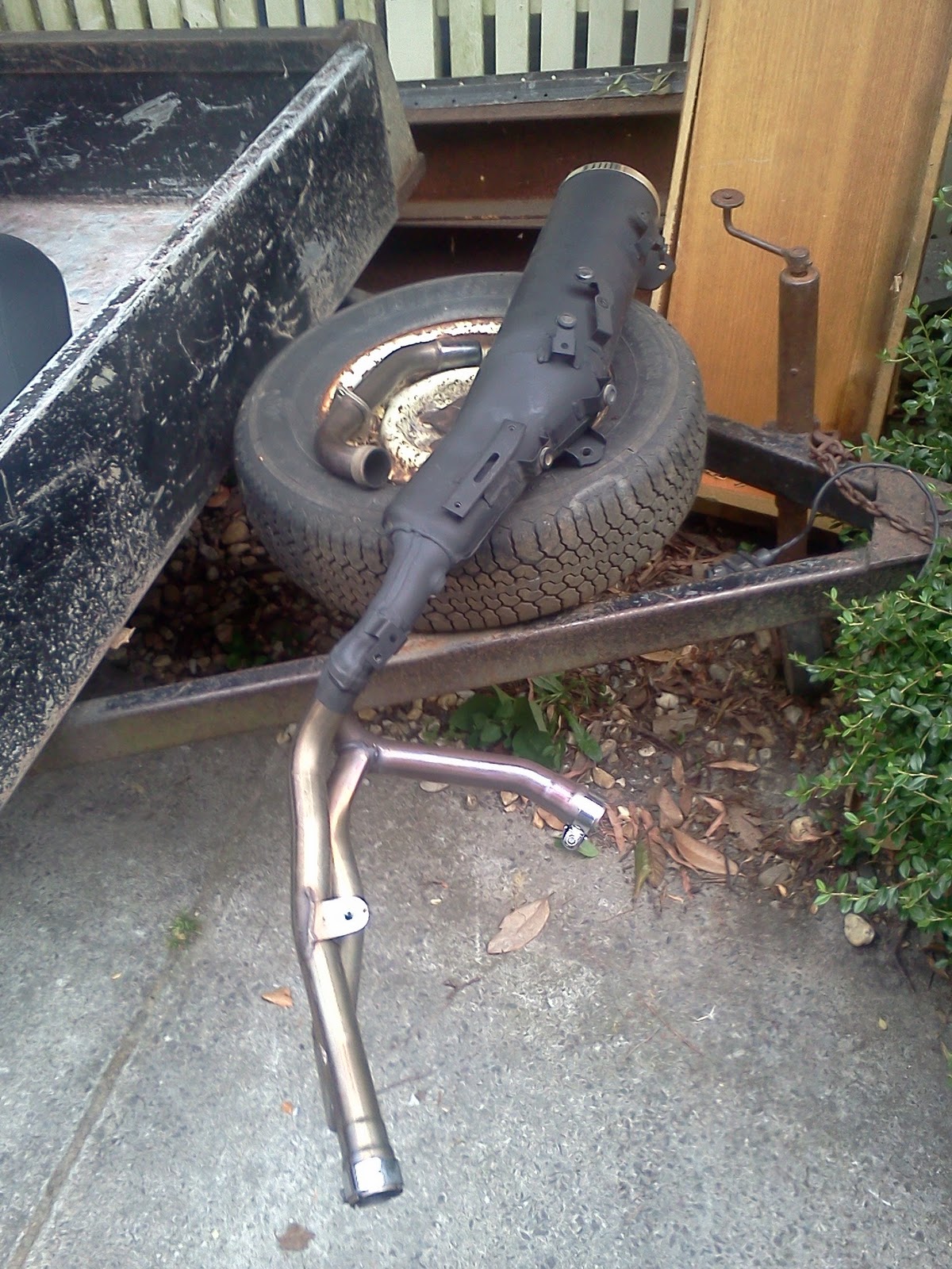 arrow exhaust v strom 650