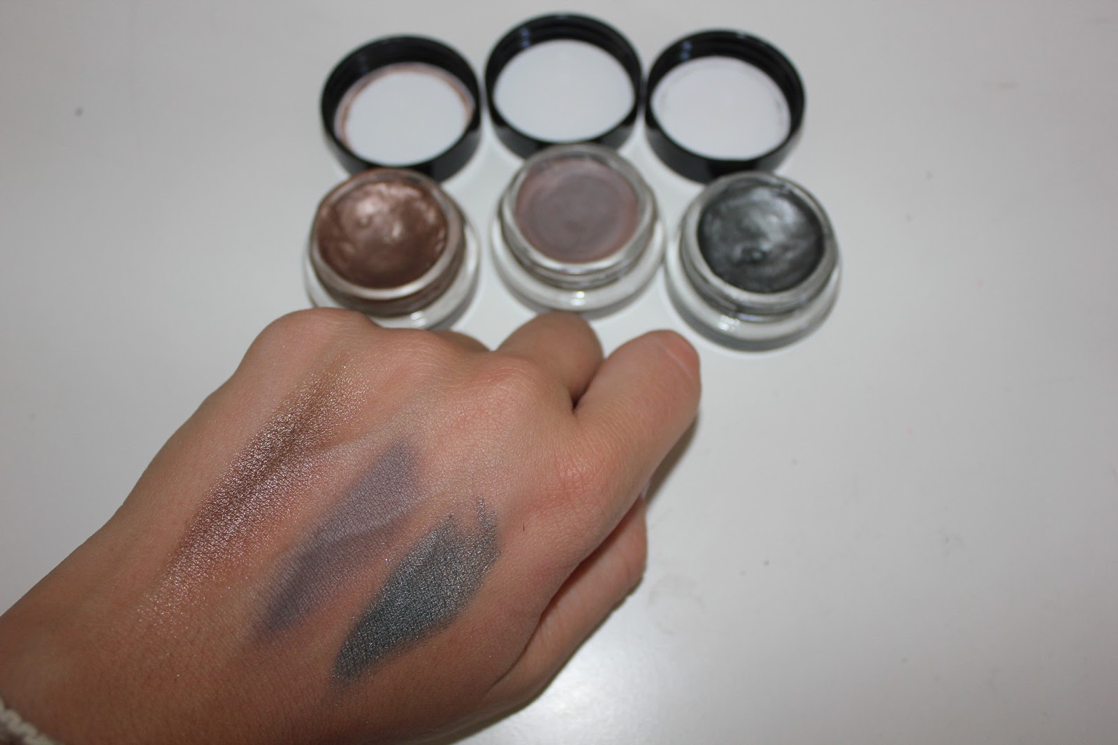Girls War Paint: Maybelline Colour Tattoo Swatches and Review- Australia