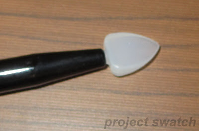 ELF Glitter Eyeshadow applicator