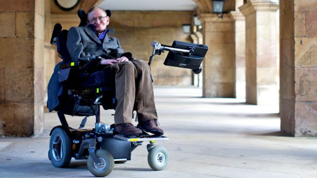 Hawking Mengubah Pandangan Tentang Kecacatan