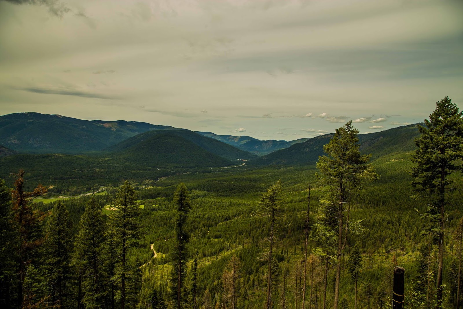 On The Road Full Time Rving Spruce Lake Northern Idaho