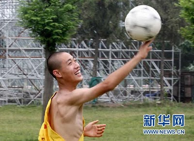 shaolin-soccer5.jpg
