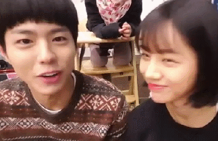 오늘자 V앱 응답하라1988 덕선(혜리)+택(박보검) | 인스티즈