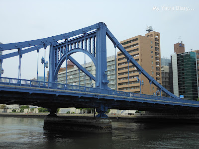 Tokyo through a bridge - Sumida river cruise, Tokyo