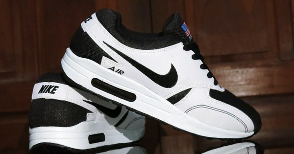 sepatu sport nike airmax zero usa flag black white for sepatu sport surabaya sepatu sport sepatu sport nike airmax zero usa flag black white for sepatu sport surabaya sepatu sport