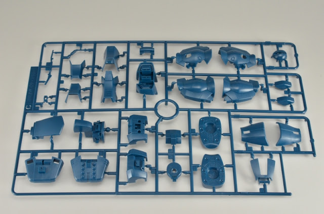 GUNDAM GUY: HGUC 1/144 Zaku Mariner - Runner Review