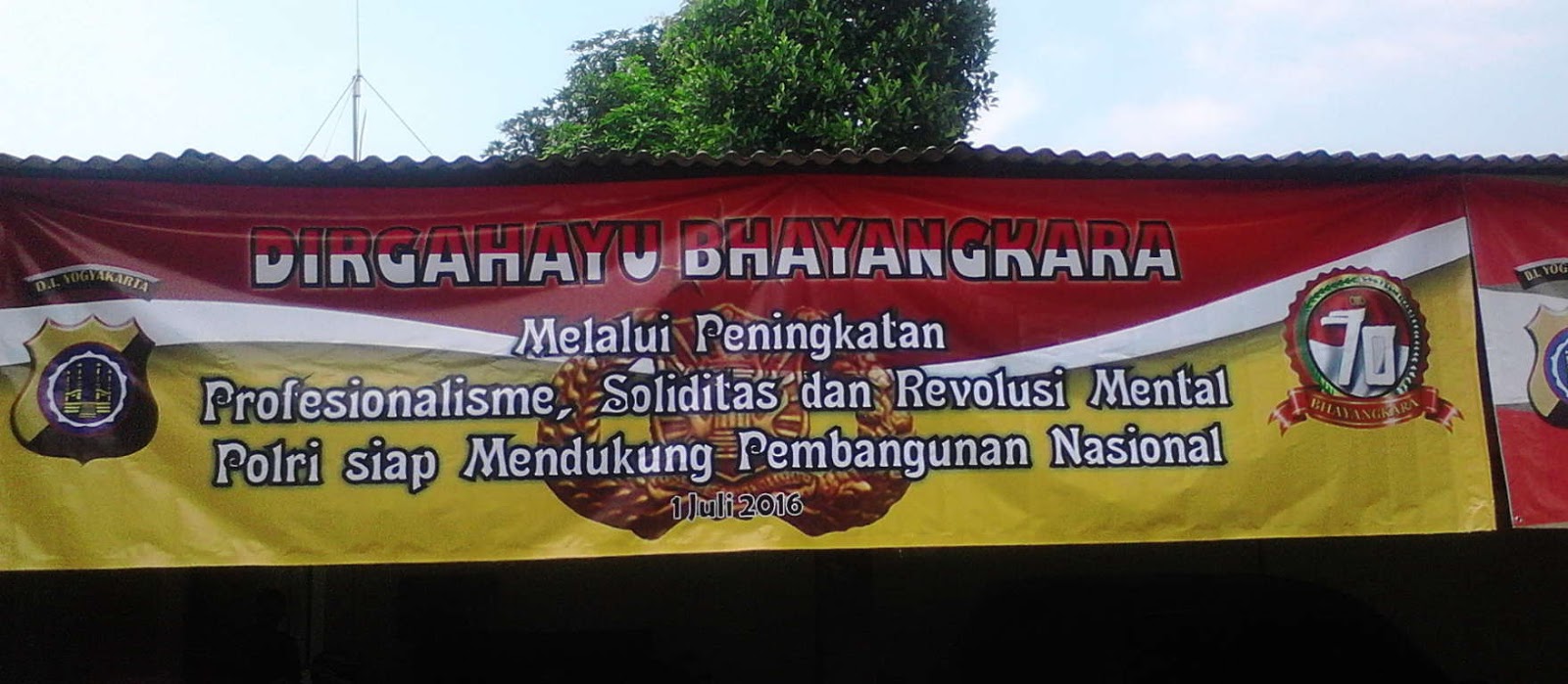 Spanduk Baksos Polri desain banner kekinian