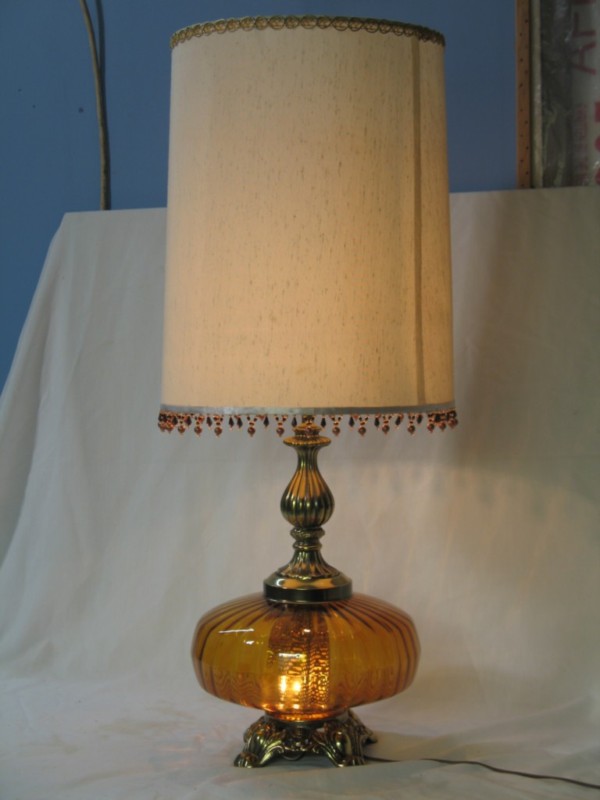 Vintage Farmhouse Vintage Lamps