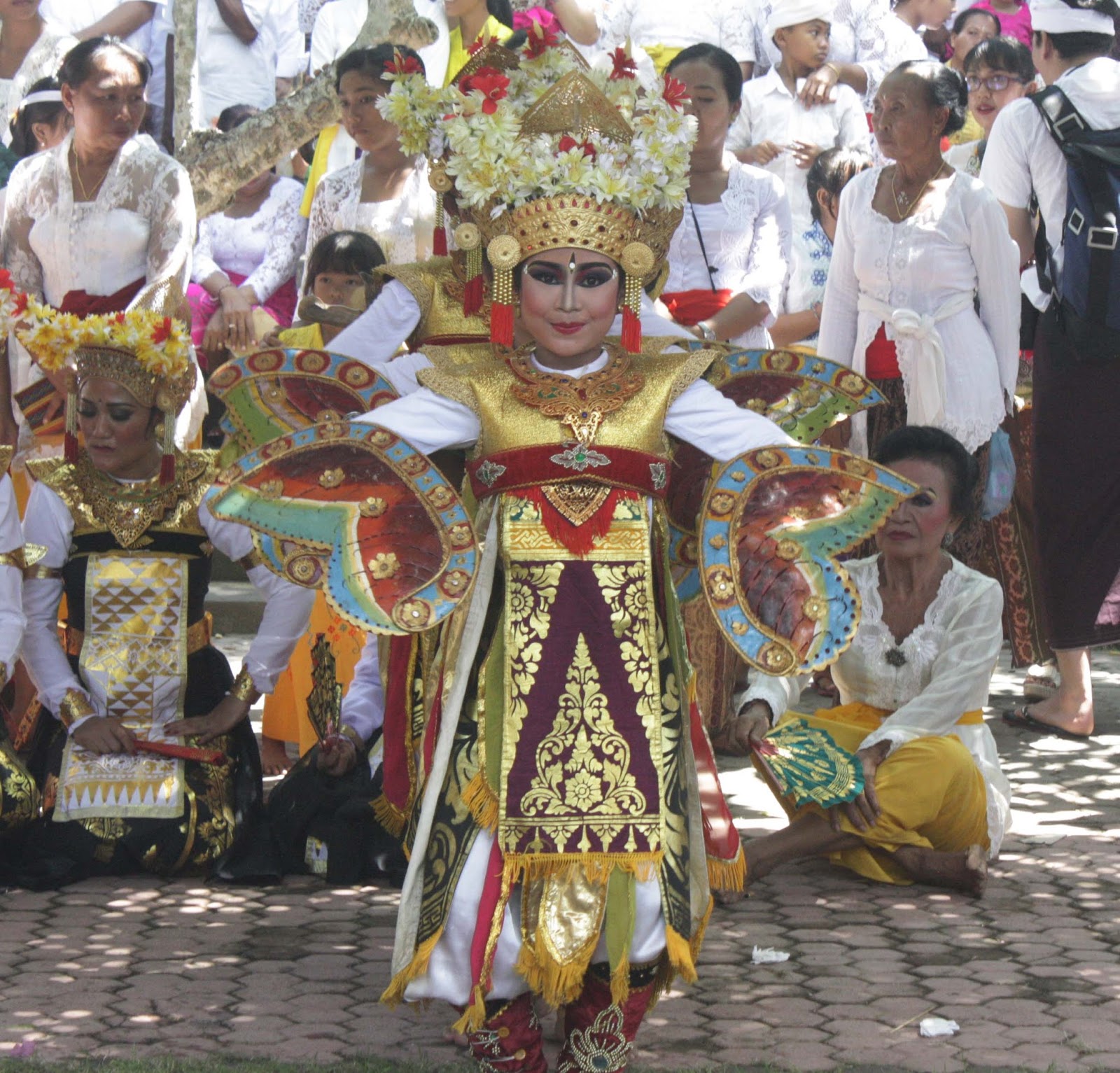 Tari Baris Kekupu » Budaya Indonesia