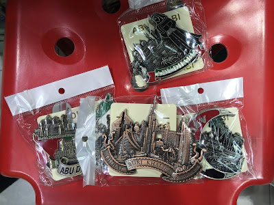 Cheap Abu Dhabi souvenirs in Hamdan Street.