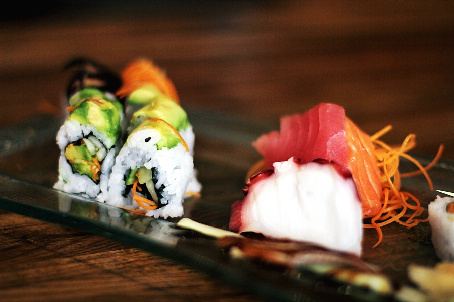 vegan sushi roll food