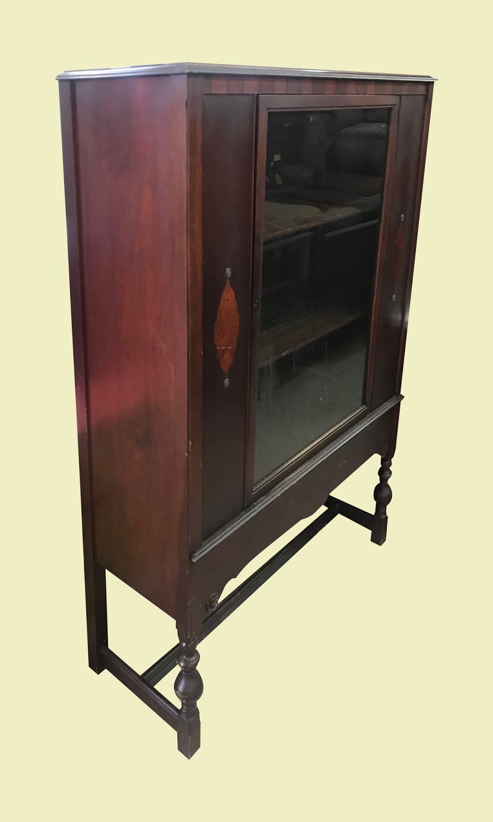 Uhuru Furniture & Collectibles 1930s Vintage China 135 95