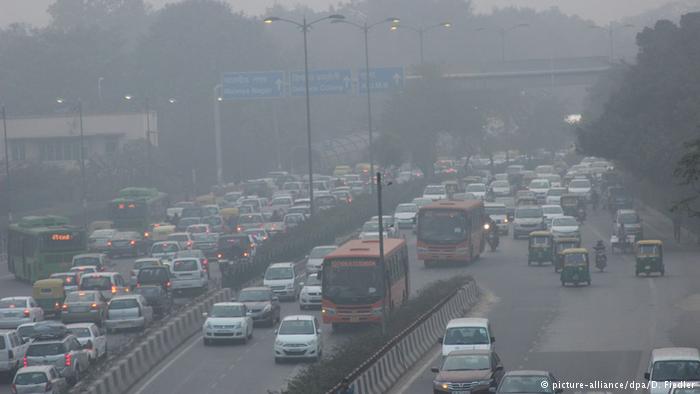 Air pollution is 'leading environmental risk factor'