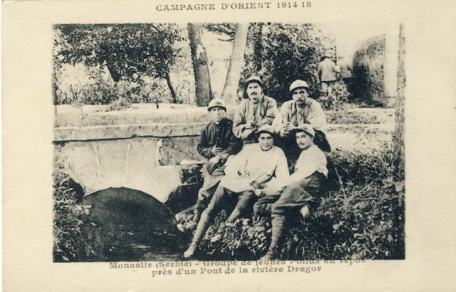 French soldiers posing on this postcard on bridge of Dragor river in 1918.