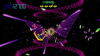 Tempest 4000 Game Screenshot 1