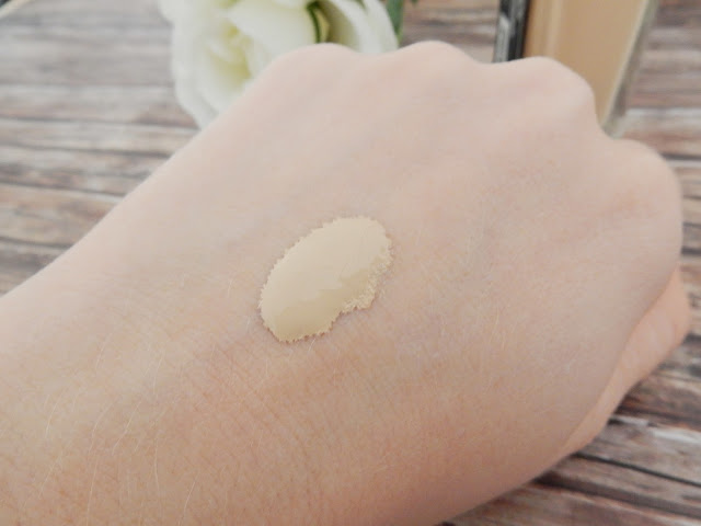 Maybelline Fit me Foundation 110 Swatch